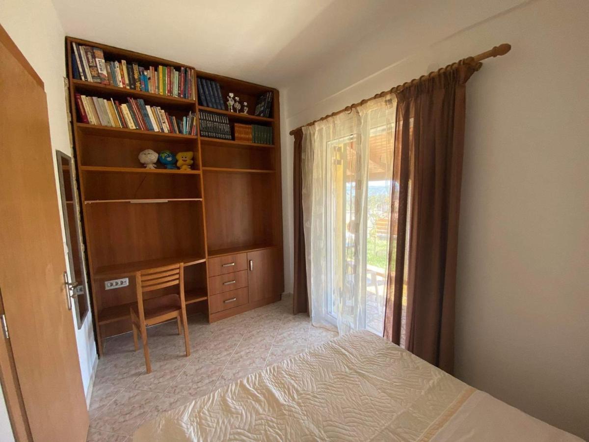 Villa Theo Marathiás Buitenkant foto